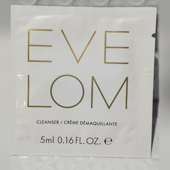 Luxe Skincare Sample Bundle - Picture 8 of 13